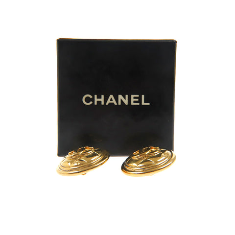 Chanel Chanel Matrasse Coco Mark Round Earge Round Gold P9956
