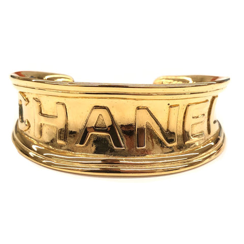 Chanel Chanel Logo Armreif 96p Gold C3064