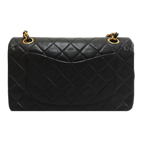 Chanel Chanel Matrasse Doppelklappe Drehen der Felsketten -Umhängetasche Leder Schwarz EIT0107C2422