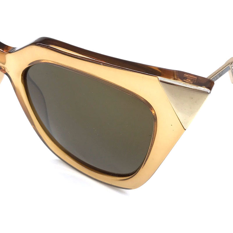 FENDIキャットアイ サングラス ブラウン FENDI ブラウン キャットアイ サングラス