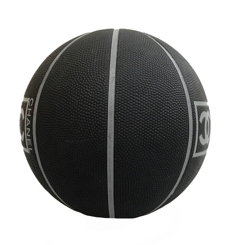 Chanel CHANEL basketball black P11214 – NUIR VINTAGE