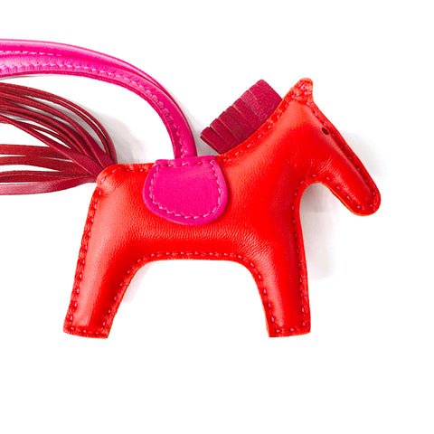 Hermes Pegasus Charm Y Graviert 2020 Red WS1375