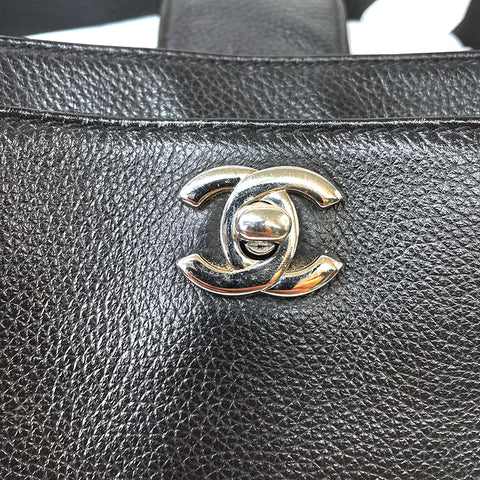 シャネル CHANEL 2012年 トートバッグ VINTAGE 中古 定番 カーフ ブラック WS1803