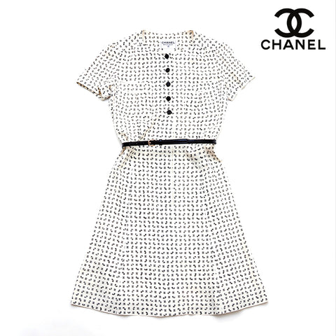 Chanel Coco Mark Size 40 1997 Dress Silk White WS1928 NUIR VINTAGE Chanel Coco Mark Size 40 1997 Dress Silk White WS1928 NUIR VINTAGE