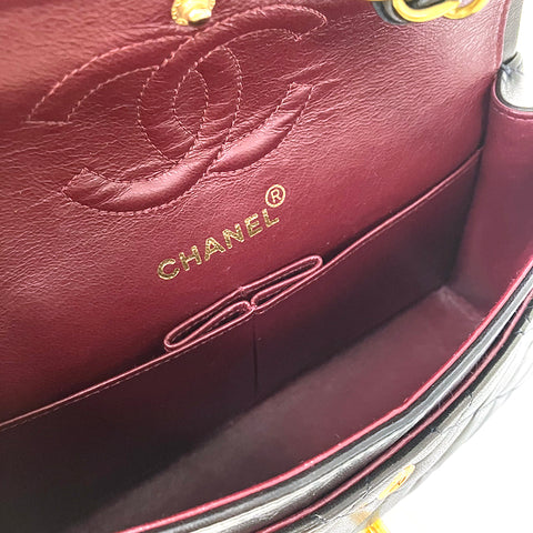 シャネル CHANEL マトラッセ クラシカル ダブルフラップ チェーンショルダー 1994-1996年 ショルダーバッグ ラムスキン ブラック WS2122