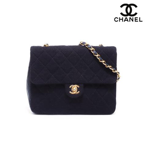 シャネル CHANEL ココマークマトラッセ 1番台 チェーン ショルダーバッグ ブラック WS3232