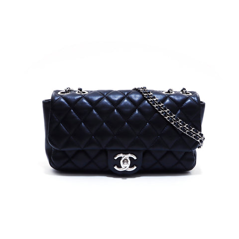 シャネル CHANEL ココマーク マトラッセ チェーン 13番台 ショルダーバッグ VINTAGE 中古 定番 ブラック WS3344