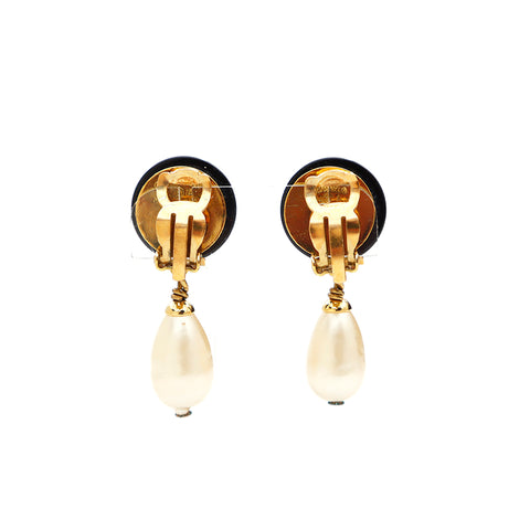 Chanel Coco Mark Pearl 1994 Earrings GP Gold x Black WS3375