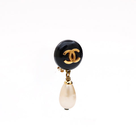 Chanel Coco Mark Pearl 1994 Boucles d'oreilles GP Gold X Black WS3375