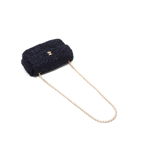 Chanel Turnlock Fur Sac à épaule à chaîne de fourrure noire WS4404