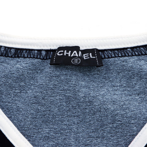 Chanel Coco Mark V-Neck T-shirt à manches courtes Gray WS4479