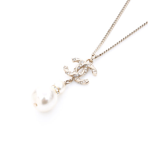 Chanel Coco Mark Pearl Collier Gold WS4696