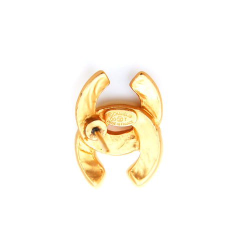 Chanel Coco Mark Earrings Gold WS4942