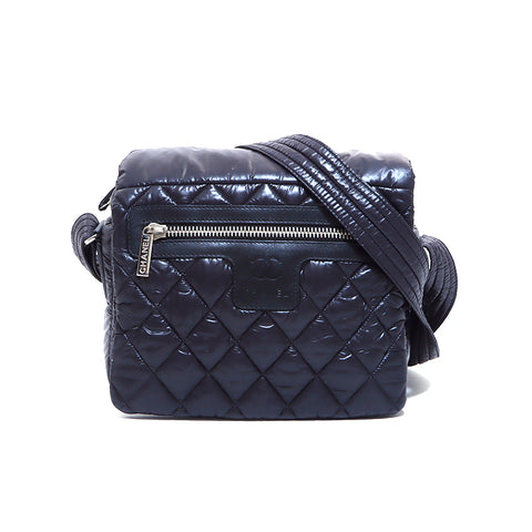 シャネル CHANEL ココマーク コココクーン 17番台 ショルダーバッグ ブラック WS5159