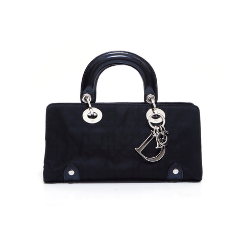 克里斯蒂安·迪奥(Christian dior Lady Dior Canage)手提包黑色WS5649