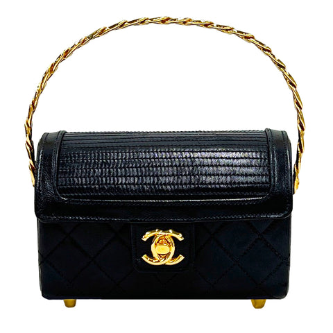 Chanel Chanel Matrasse Coco Mark Handtasche Schwarz EIT0137