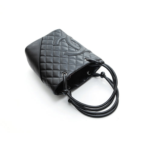 Chanel Chanel Cambon Line Matrasse Handtasche Black EIT0703