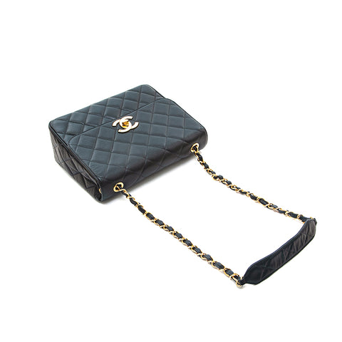 Chanel Chanel Caviar Skin Matrasse Chain d'épaule Black Eit0759