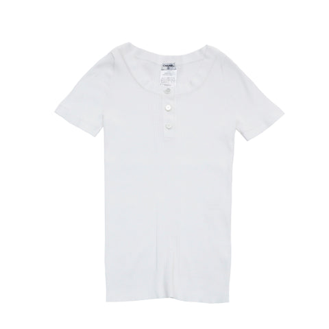 Chanel Chanel Coco -Knopf Rippe geschnittene Kurzschläfe T -Shirt White EIT0858