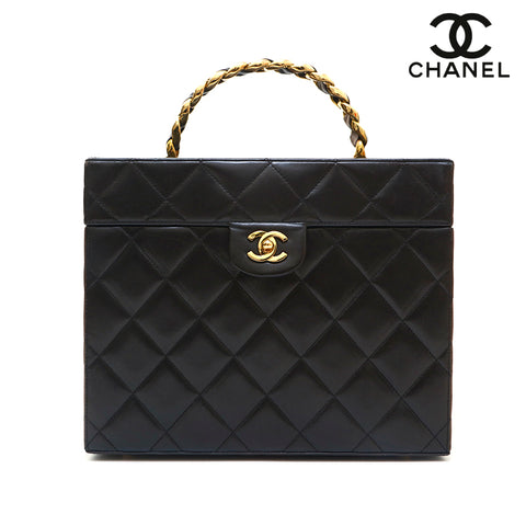 Chanel CHANEL Matelasse with mirror vanity handbag black eit1014