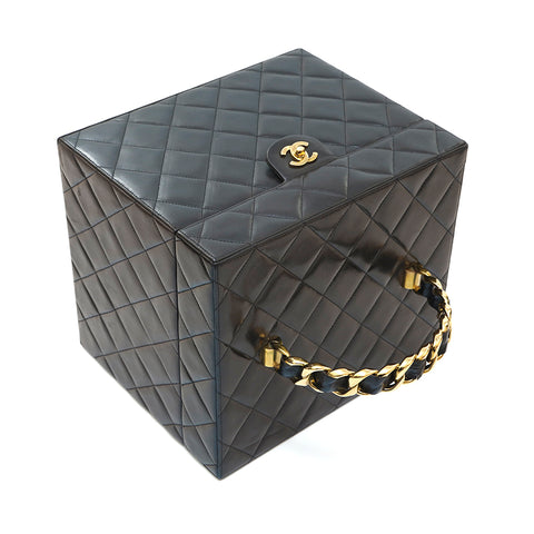 Chanel CHANEL Matelasse with mirror vanity handbag black eit1014