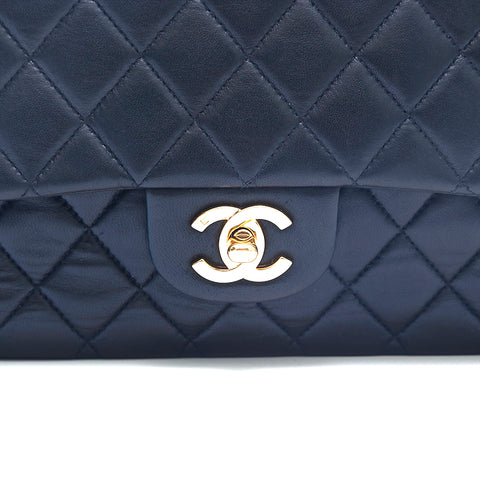 Chanel Chanel Matelasse Double volet à rabat à volet Sac à épaule noire EIT1166