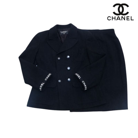 Chanel Coco Button Cashmere Configuration Suit Logo Cashmere Suit Suit noir EIT1230